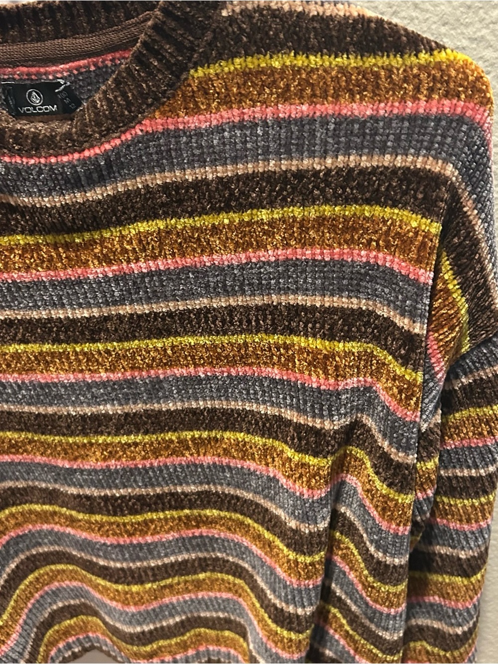 Volcom Striped Sweater - Picture 4 of 4